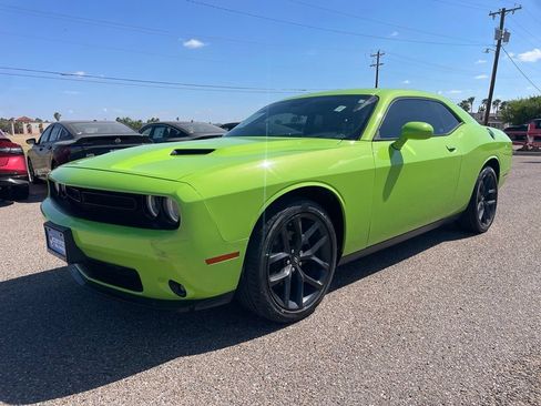 Used 2023 Dodge Challenger SXT w/ Blacktop Package RWD image 3