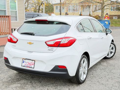Used 2017 Chevrolet Cruze Premier image 79