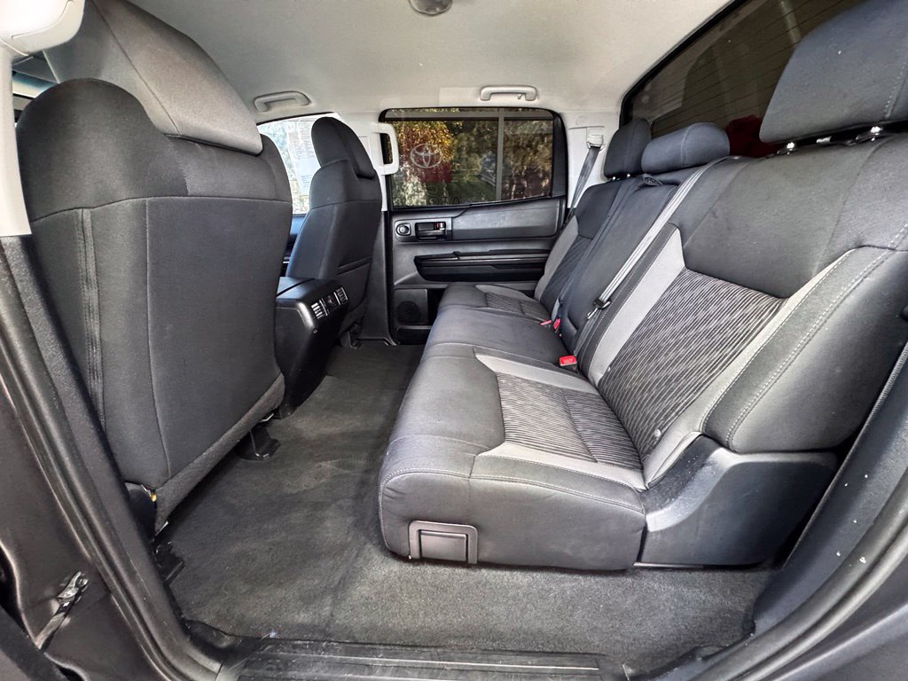 Used 2014 Toyota Tundra SR5 w/ SR5 Upgrade Package AWD/4WD image 40