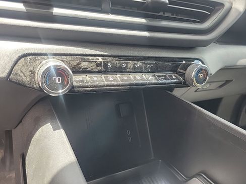 Used 2024 Chevrolet Silverado EV W/T AWD/4WD image 27