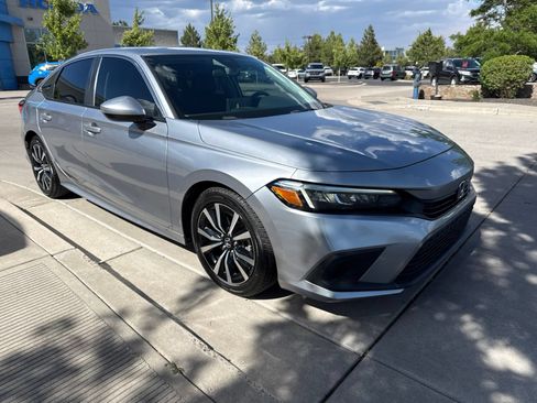 Certified 2023 Honda Civic EX image 3