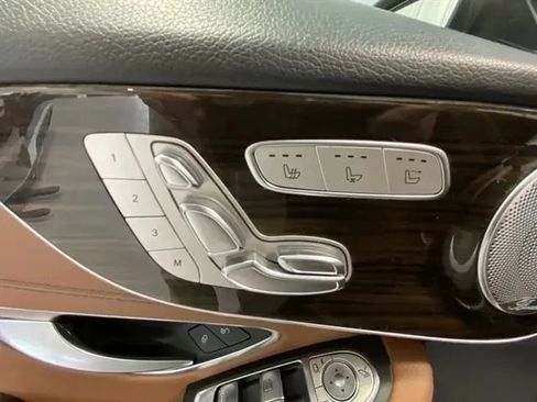 Used 2019 Mercedes-Benz C 300 4MATIC Cabriolet image 10