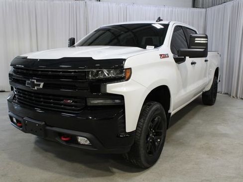 Used 2020 Chevrolet Silverado 1500 LT Trail Boss AWD/4WD image 34