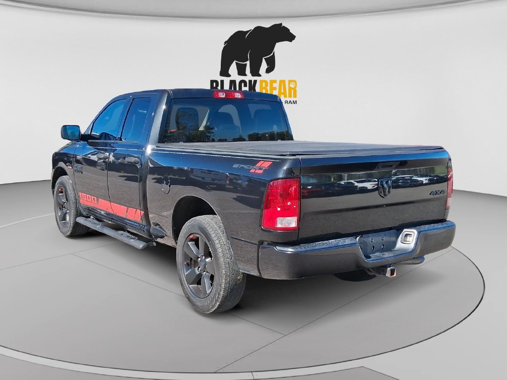 Used 2018 RAM 1500 Express w/ Black Ram 1500 Express Group AWD/4WD image 5