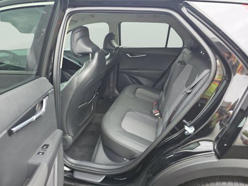 Certified 2025 Kia Niro EX w/ EX Cold Weather Package FWD image 14