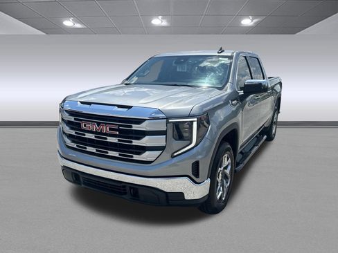 Used 2025 GMC Sierra 1500 SLE AWD/4WD image 7
