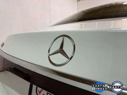 Used 2025 Mercedes-Benz E 350 Sedan image 99