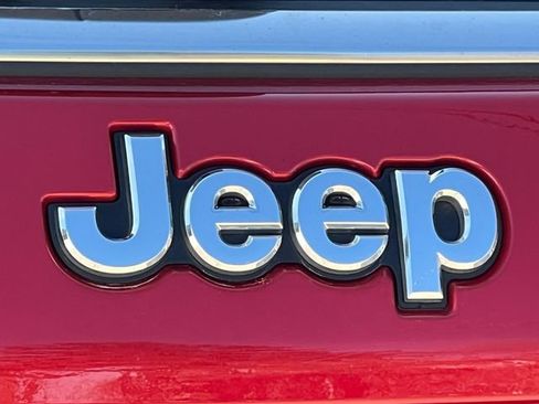 Used 2025 Jeep Compass Limited w/ Elite Group AWD/4WD image 49