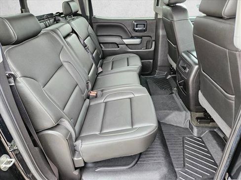 Used 2018 Chevrolet Silverado 1500 LTZ Z71 w/ Redline Edition AWD/4WD image 19