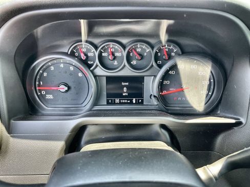 Used 2024 Chevrolet Silverado 2500 Custom w/ Custom Value Package AWD/4WD image 11