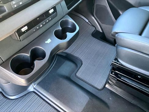 Used 2020 Mercedes-Benz Sprinter 2500 image 17