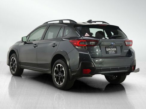 Used 2023 Subaru Crosstrek 2.0i Premium image 3