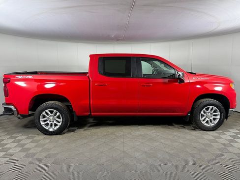 Used 2022 Chevrolet Silverado 1500 LT image 14