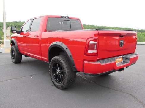 Used 2024 RAM 2500 Big Horn w/ Tech Package AWD/4WD image 5