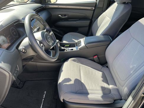 Certified 2023 Hyundai Santa Cruz SEL w/ Activity Package image 8