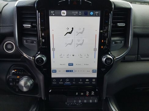 Used 2024 RAM 1500 Laramie image 4