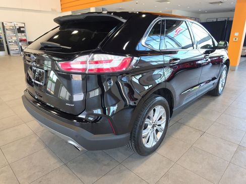 Used 2024 Ford Edge Titanium AWD/4WD image 7