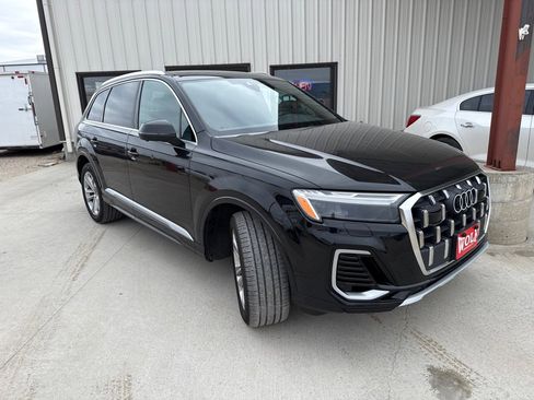 Used 2025 Audi Q7 3.0T Premium Plus image 3