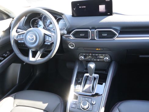 New 2025 MAZDA CX-5 Carbon Edition image 16