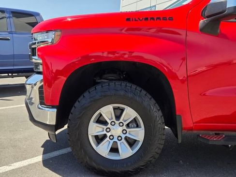 Used 2021 Chevrolet Silverado 1500 LT w/ LPO, Dark Essentials Package AWD/4WD image 9
