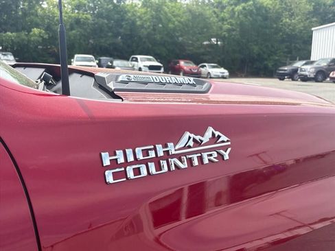 Used 2024 Chevrolet Silverado 3500 High Country w/ High Country Premium Package AWD/4WD image 8