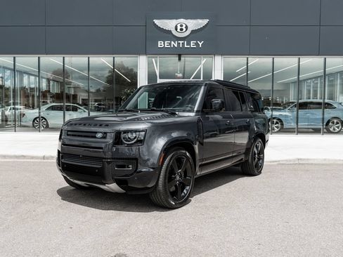 Used 2024 Land Rover Defender 130 V8 AWD/4WD image 1