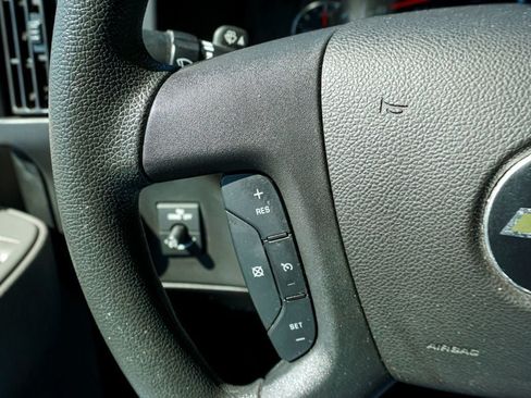 Used 2017 Chevrolet Express 3500 LT w/ LT Preferred Equipment Group RWD image 59