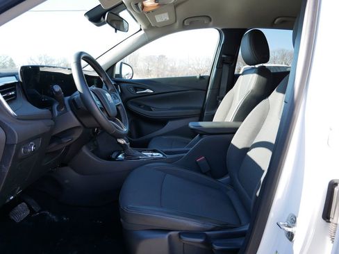 Used 2025 Buick Encore GX Preferred image 11