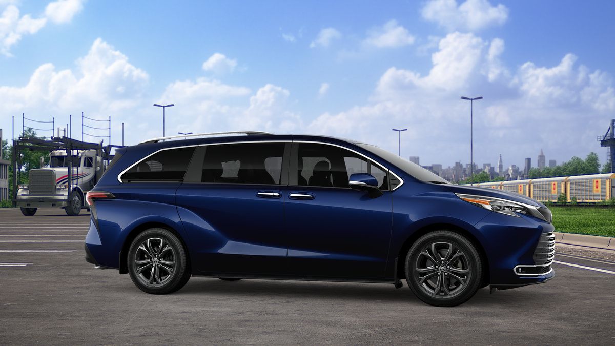 New 2026 Toyota Sienna Platinum AWD/4WD image 13
