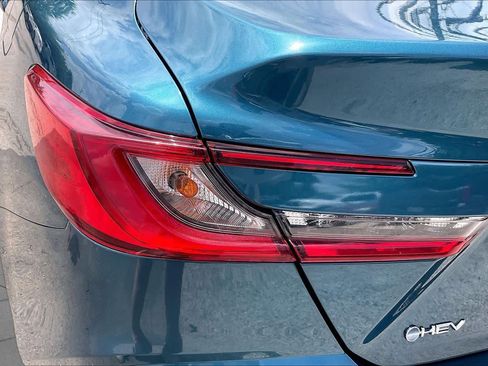 Used 2025 Toyota Camry LE FWD image 27