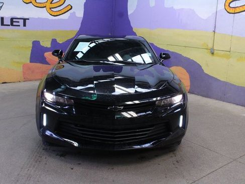 Used 2018 Chevrolet Camaro LS image 3