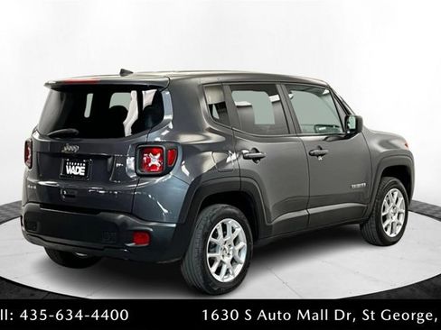 Used 2023 Jeep Renegade Latitude image 5