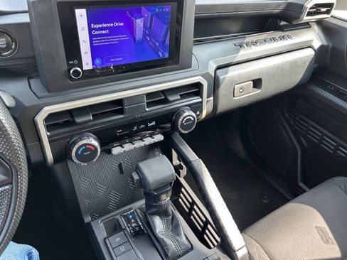 Used 2024 Toyota Tacoma SR RWD image 21