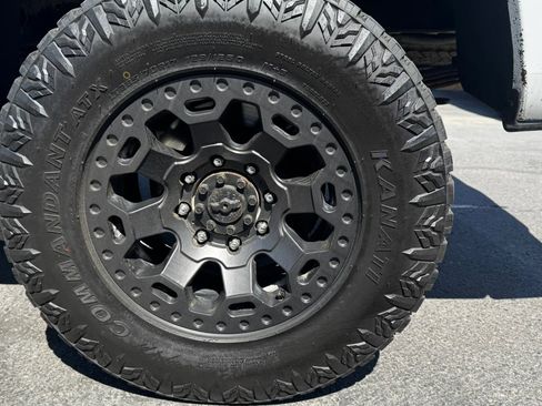 Used 2011 RAM 2500 Laramie w/ Cold Weather Group AWD/4WD image 10