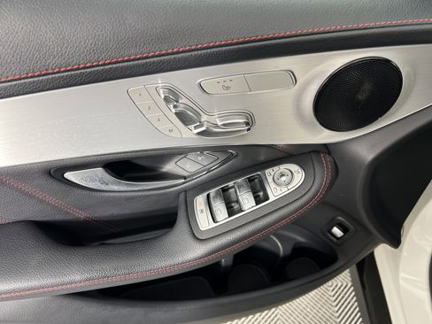 Certified 2019 Mercedes-Benz GLC 43 AMG 4MATIC image 17