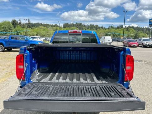 Used 2018 Chevrolet Colorado W/T w/ WT Convenience Package AWD/4WD image 22