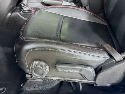 Used 2022 Jeep Wrangler Unlimited Rubicon w/ LED Lighting Group image 24