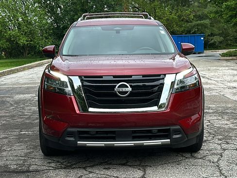 Certified 2023 Nissan Pathfinder SL AWD/4WD image 3