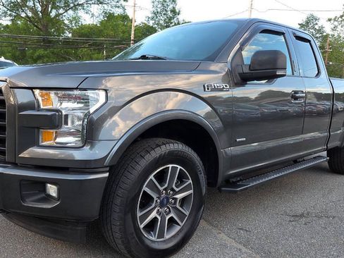 Used 2017 Ford F150 XLT w/ Equipment Group 302A Luxury AWD/4WD image 5