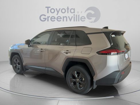 Used 2026 Toyota RAV4 LE AWD/4WD image 4