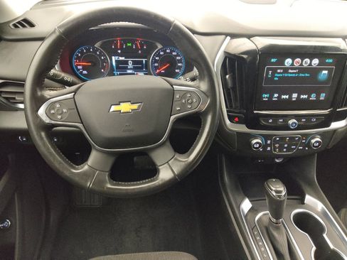 Used 2019 Chevrolet Traverse LT FWD image 22