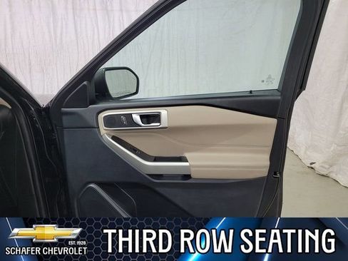 Used 2022 Ford Explorer XLT image 58