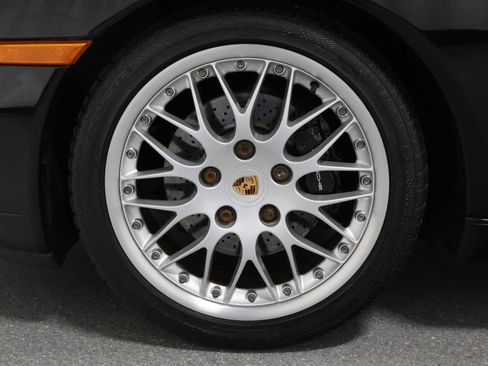 Used 2001 Porsche 911 Carrera 4 AWD/4WD image 34