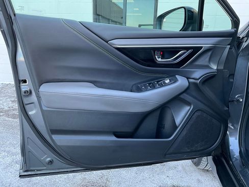 Used 2022 Subaru Outback Onyx Edition XT w/ Popular Package #2 image 26