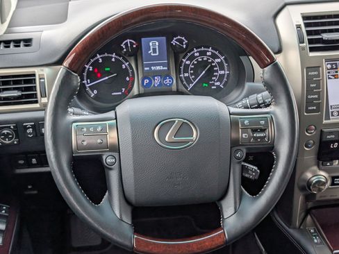Used 2014 Lexus GX 460 Luxury AWD/4WD image 12