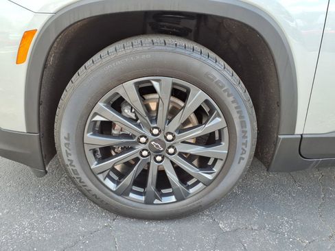 Used 2023 Chevrolet Traverse RS w/ LPO, Floor Liner Package AWD/4WD image 9