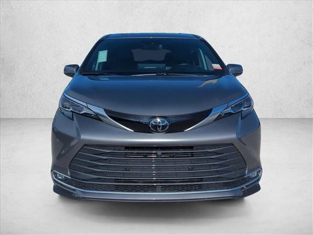 Certified 2026 Toyota Sienna Platinum AWD/4WD image 2