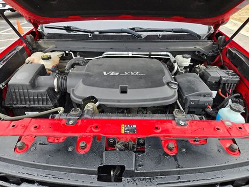 Used 2019 Chevrolet Colorado Z71 image 30