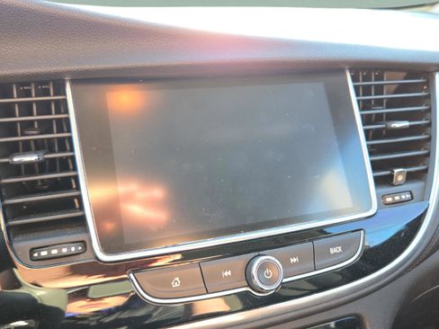 Used 2018 Buick Encore Preferred image 18