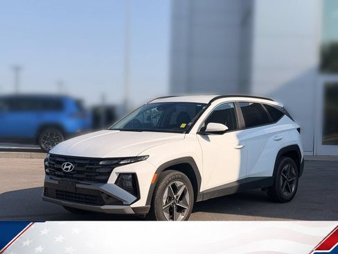 Used 2026 Hyundai Tucson SEL Plus AWD/4WD image 2